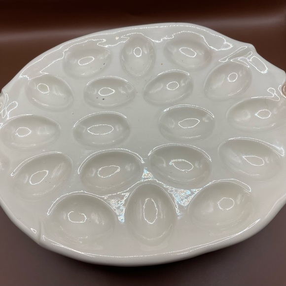 Beautiful Unique Ceramic Deviled Egg Serving Tray - Picture 3 of 12